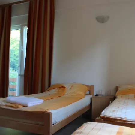 招待所 哲百克客房 3*